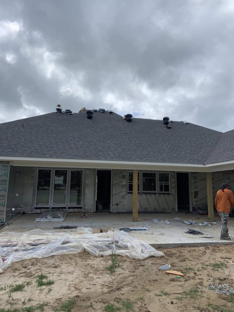 Three Tab Roofing Shingles​