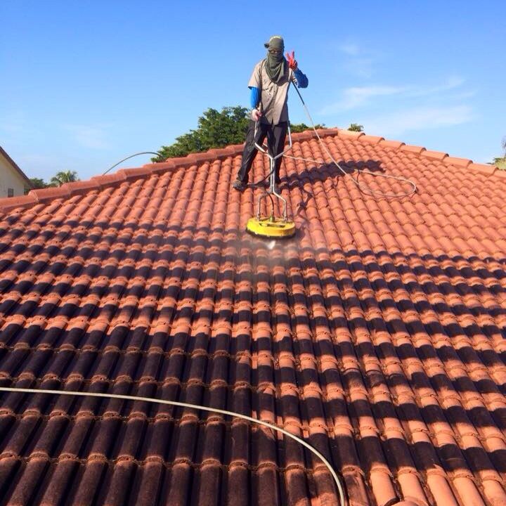 Tile Roof Cleaning​